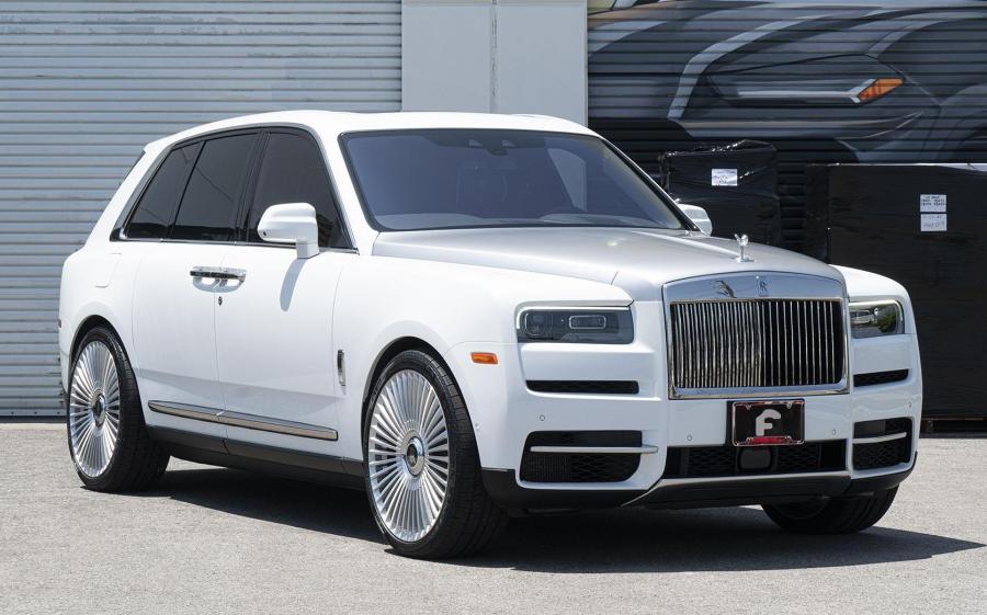 Rolls-Royce Cullinan Arctic White on Forgiato Wheels (Trimestre-M) '2019